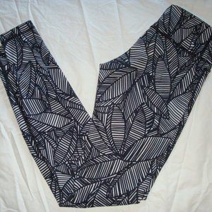 Lululemon Leggings Size 4